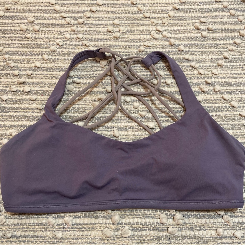 Lululemon Free To Be Bra